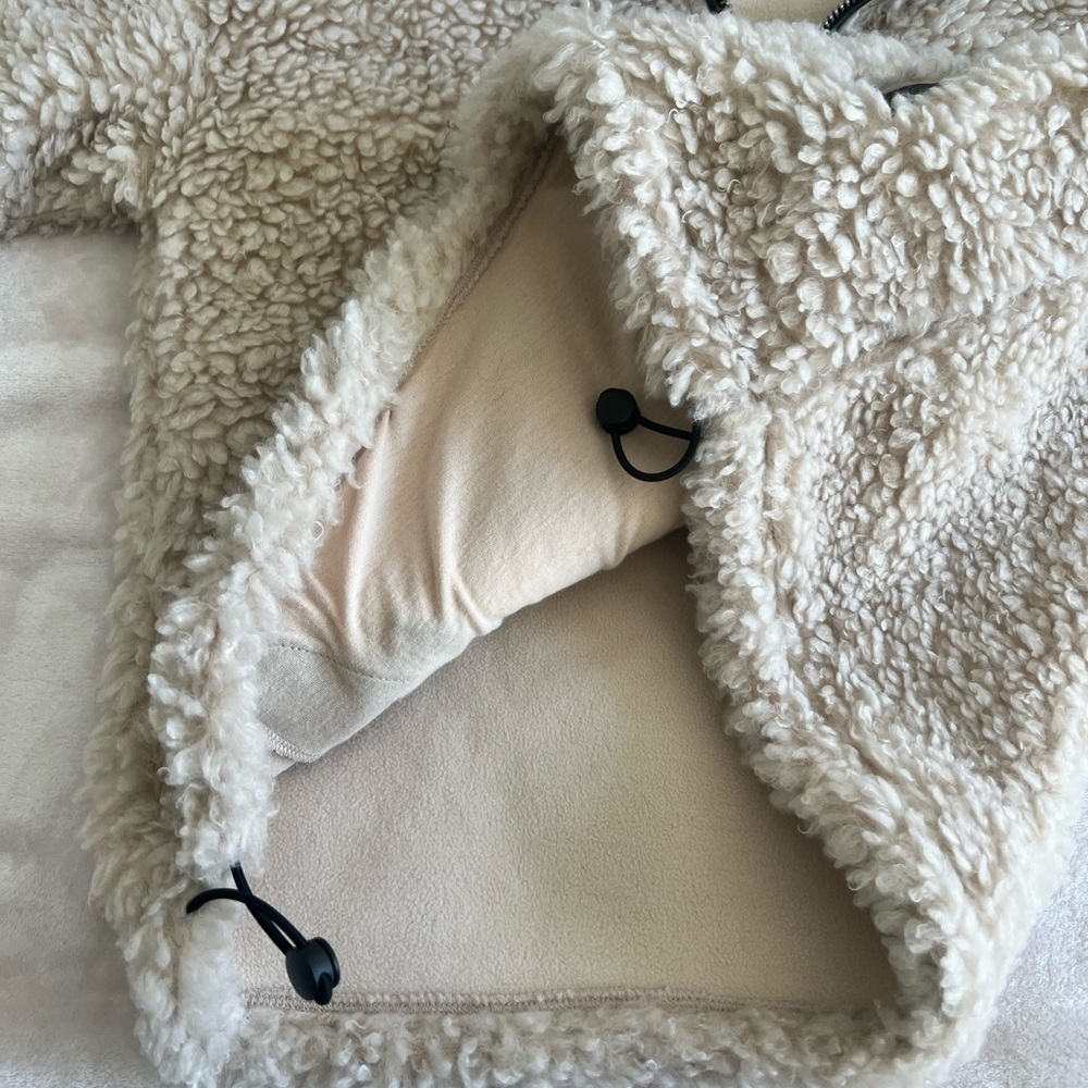 Abercrombie Faux Fur Cream Pullover Quarter Zip - Picture 8 of 9